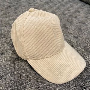 Light Cream Knitted Lined Fabric Baseball Cap